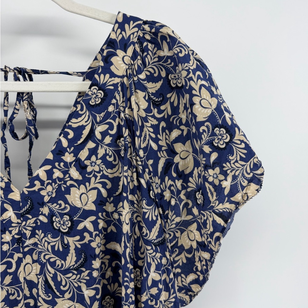 Old Navy V-Neck Tiered Mini Swing Dress in Blue/Tan Floral, Women's 3X - Picture 3 of 12
